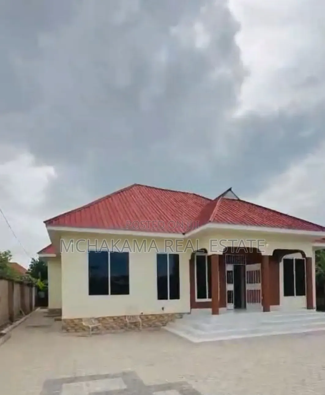3bdrm House in Mchakama Real Estate, Mbweni for sale
