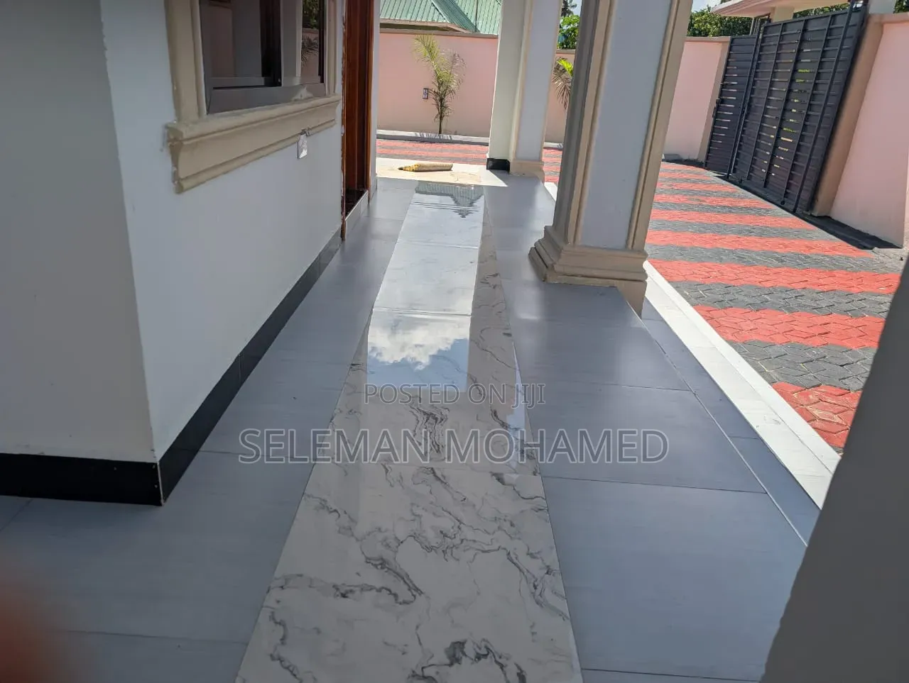 Furnished 3bdrm House in Biriani Real Estate, Mbagala for sale