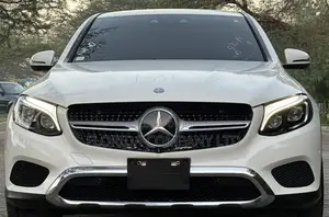 Mercedes-Benz GLC-Class 2017 White