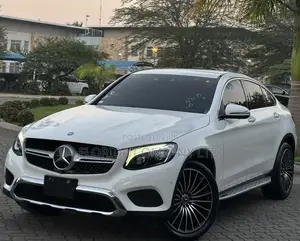 Mercedes-Benz GLC-Class 2017 White