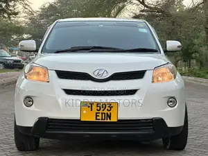 Toyota IST 2007 Pearl