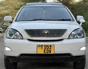 Toyota Harrier 2007 White