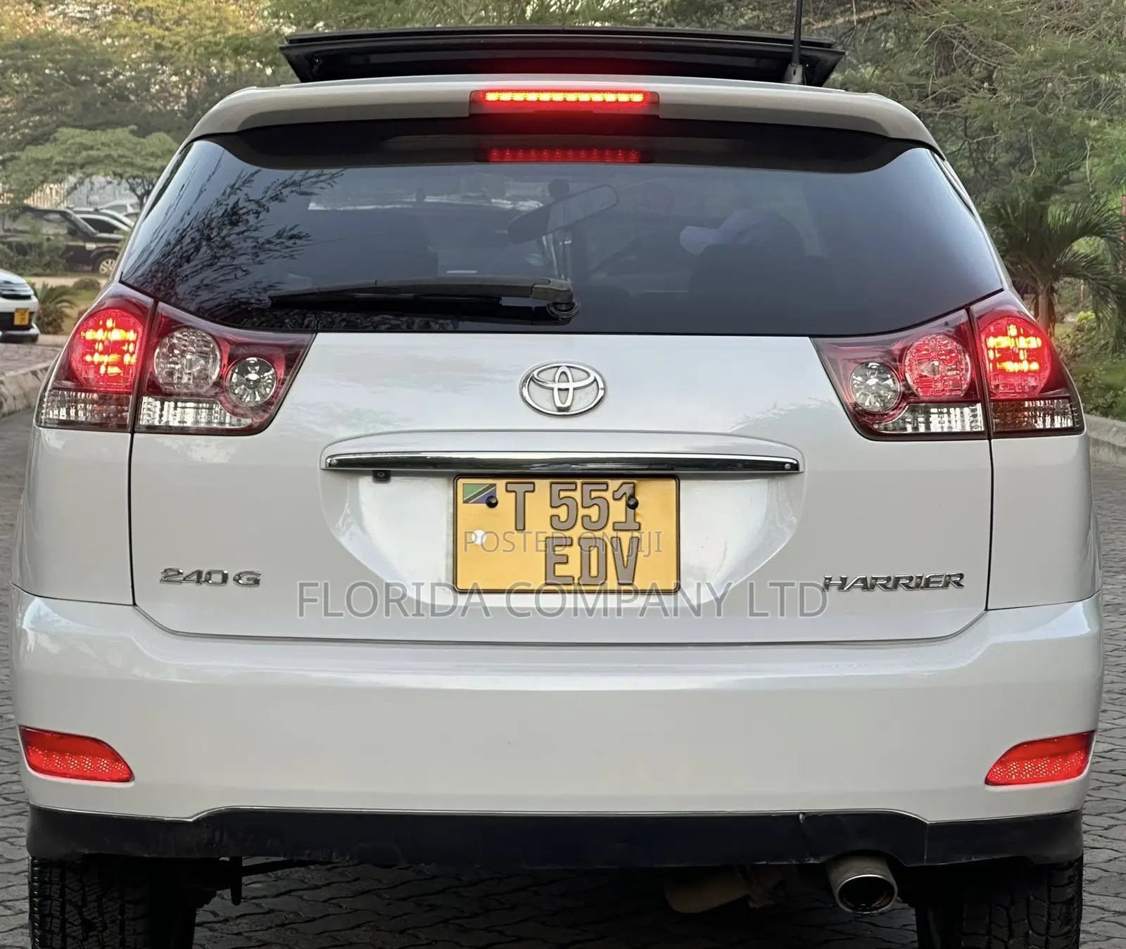 Toyota Harrier 2007 White