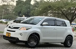 Toyota IST 2007 Pearl