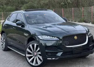 Jaguar F-Pace 2017