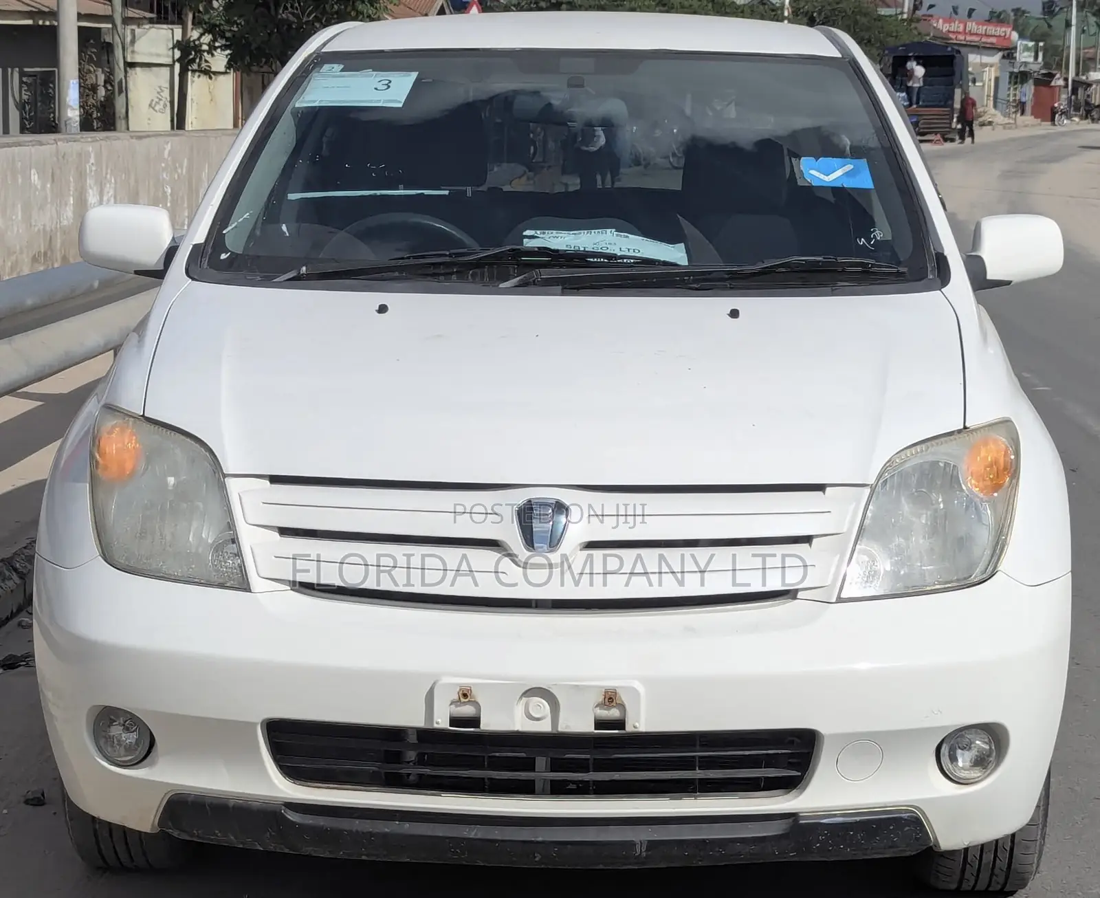Toyota IST 2003 White