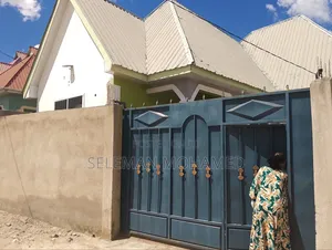 Furnished 3bdrm House in Biriani Real Estate, Chamazi for sale
