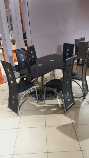 Dining Table With 6 Seaters Leather Chairs