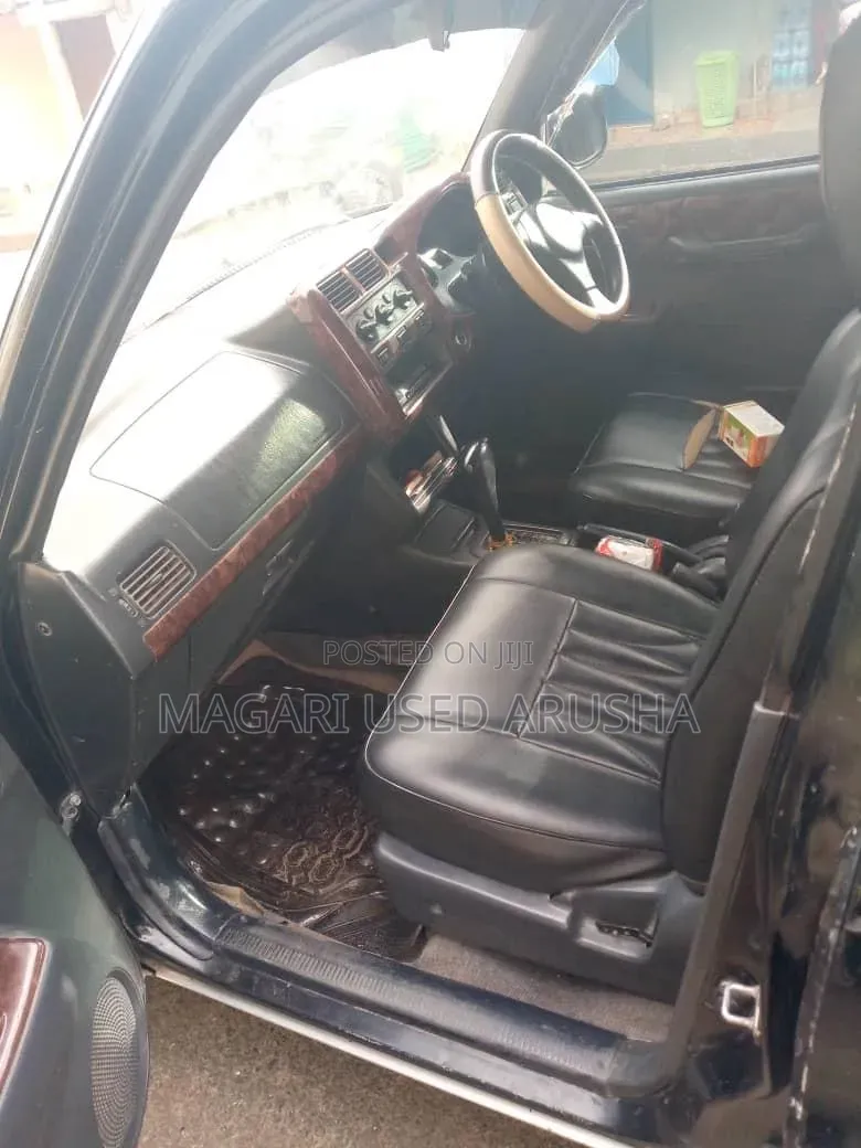 Toyota RAV4 1999 Black