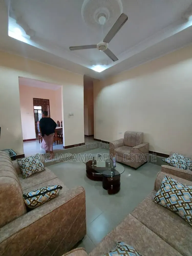 3bdrm House in Mchakama Real Estate, Mbagala for sale