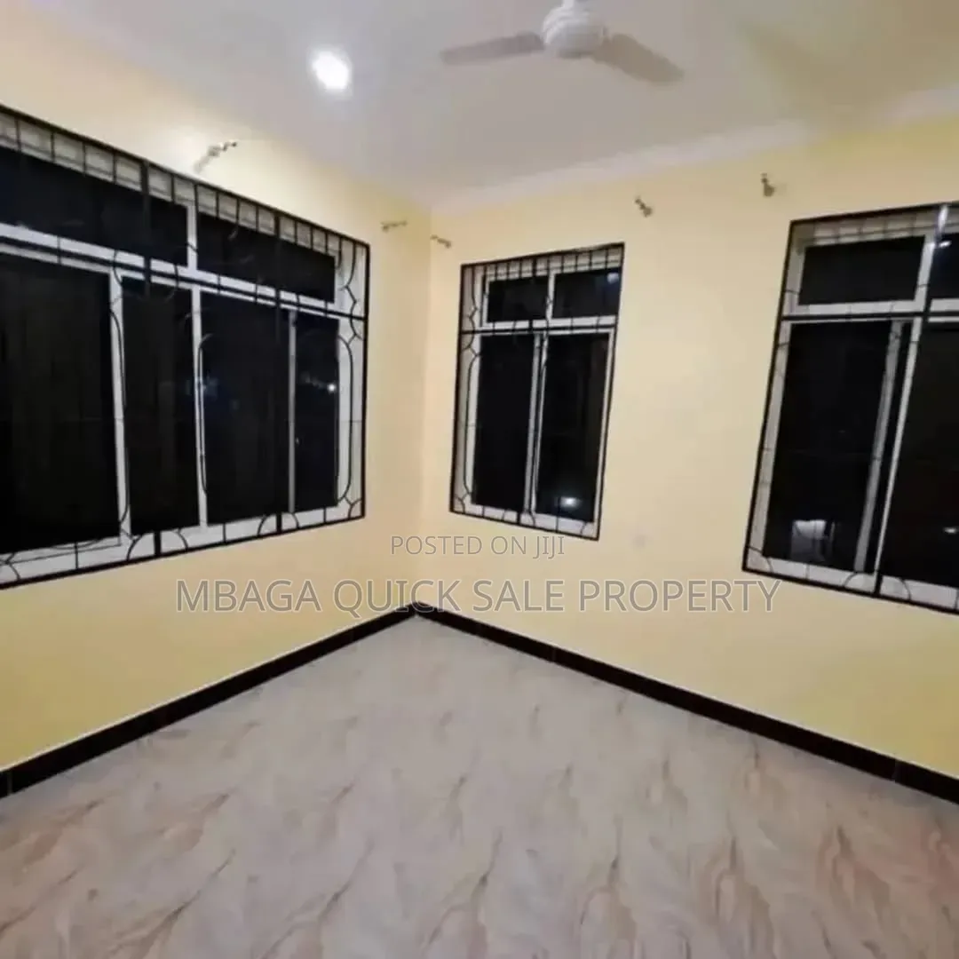 4bdrm Duplex in Mbezi Beach for rent