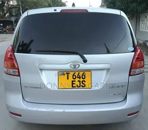 Toyota Corolla Spacio 2004 Silver