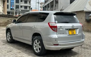 Toyota Vanguard 2009 Silver