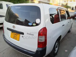 Toyota Probox 2006 White