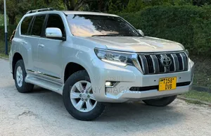 Toyota Land Cruiser Prado 2018 Silver