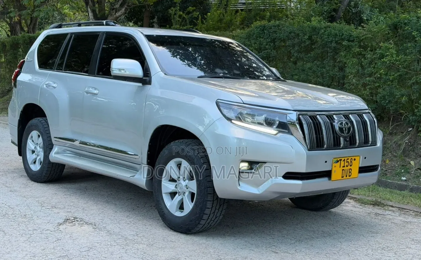Toyota Land Cruiser Prado 2018 Silver