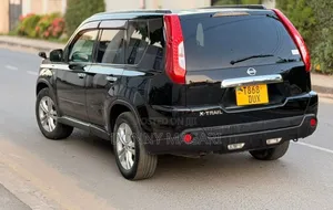 Nissan X-Trail 2010 Black