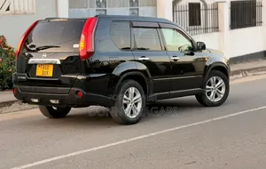 Nissan X-Trail 2010 Black