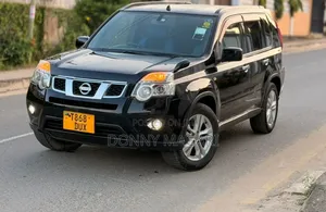 Nissan X-Trail 2010 Black