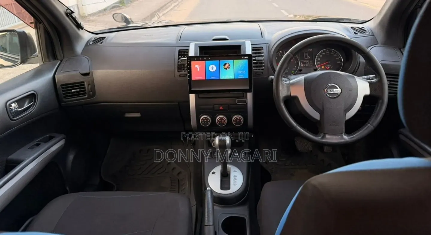 Nissan X-Trail 2010 Black