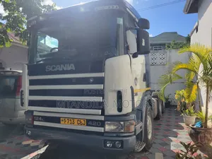 Scania 124 Year 2004