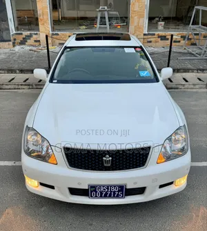 Toyota Crown 2007 White