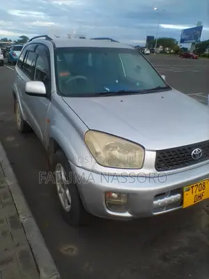 Toyota RAV4 Base AWD 2001 Silver