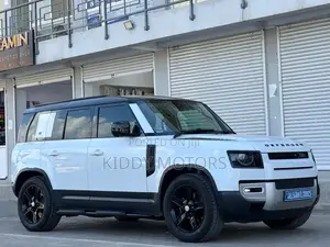 Land Rover Defender 2021 Pearl