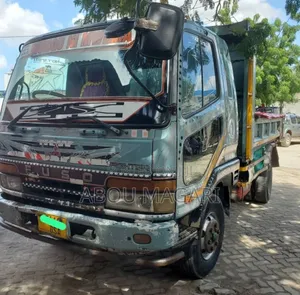 Fuso Tipper