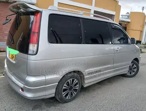 Toyota Noah 2008 Silver