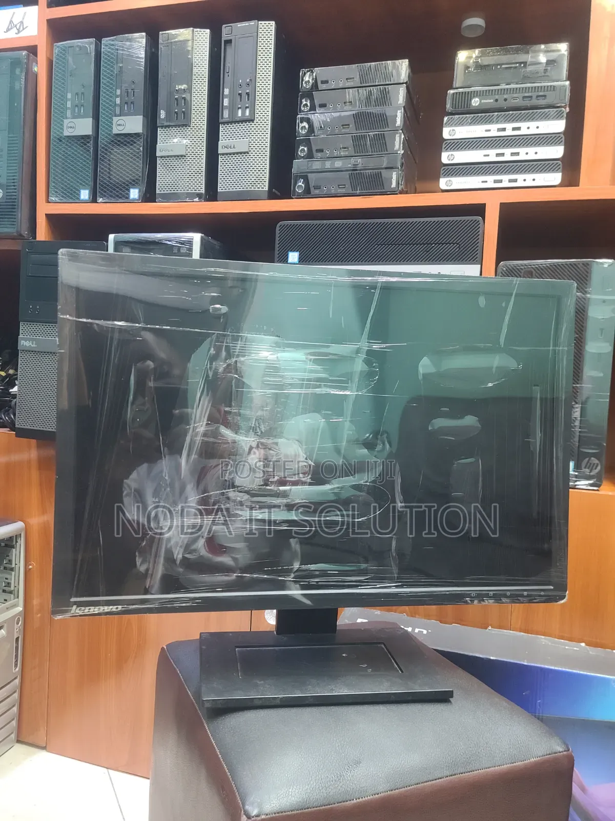 Desktop Monitor