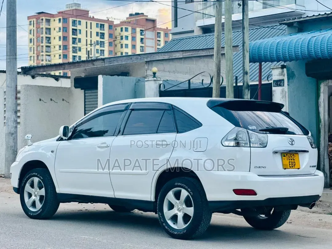Toyota Harrier 2.4 2006 White