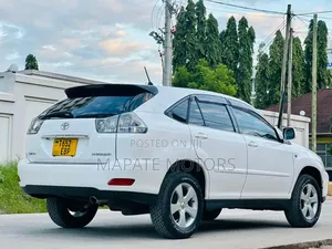 Toyota Harrier 2.4 2006 White