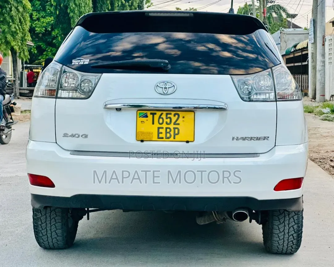 Toyota Harrier 2.4 2006 White
