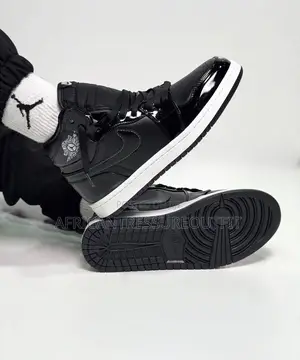 Air Jordan 1mid Se “ Space Jam” Collection