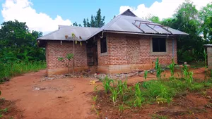 Shamba La Ekari 10 Na Nyumba Za Kisasa 2 Linauzwa Kiwangwa Bagamoyo