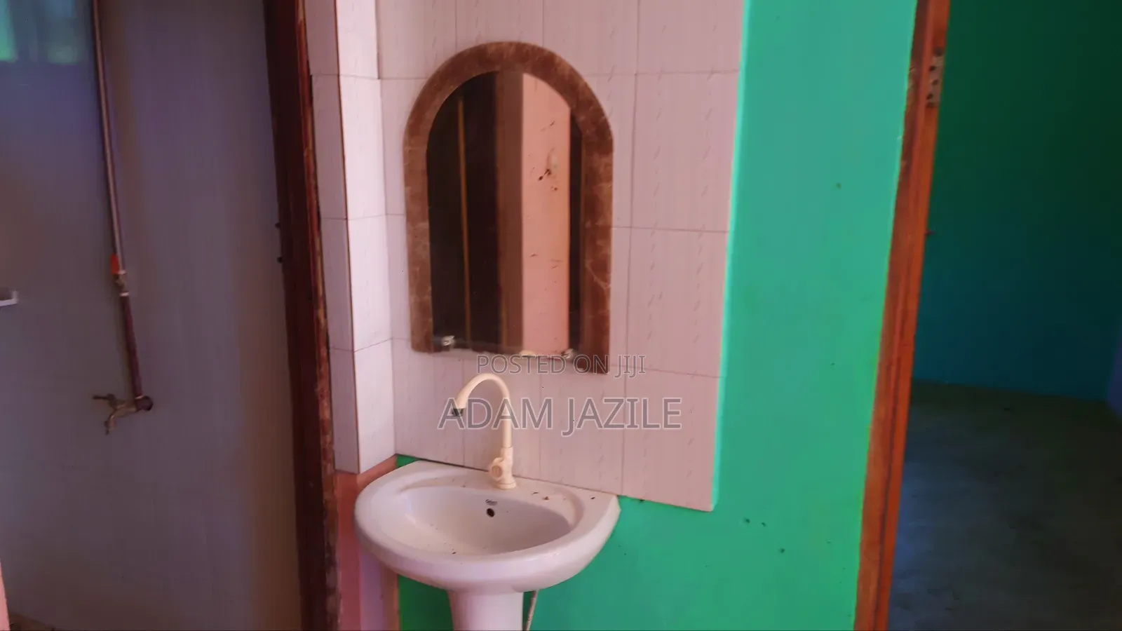 Shamba La Ekari 10 Na Nyumba Za Kisasa 2 Linauzwa Kiwangwa Bagamoyo