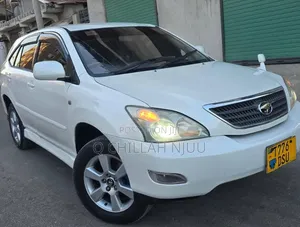Toyota Harrier 2005 White