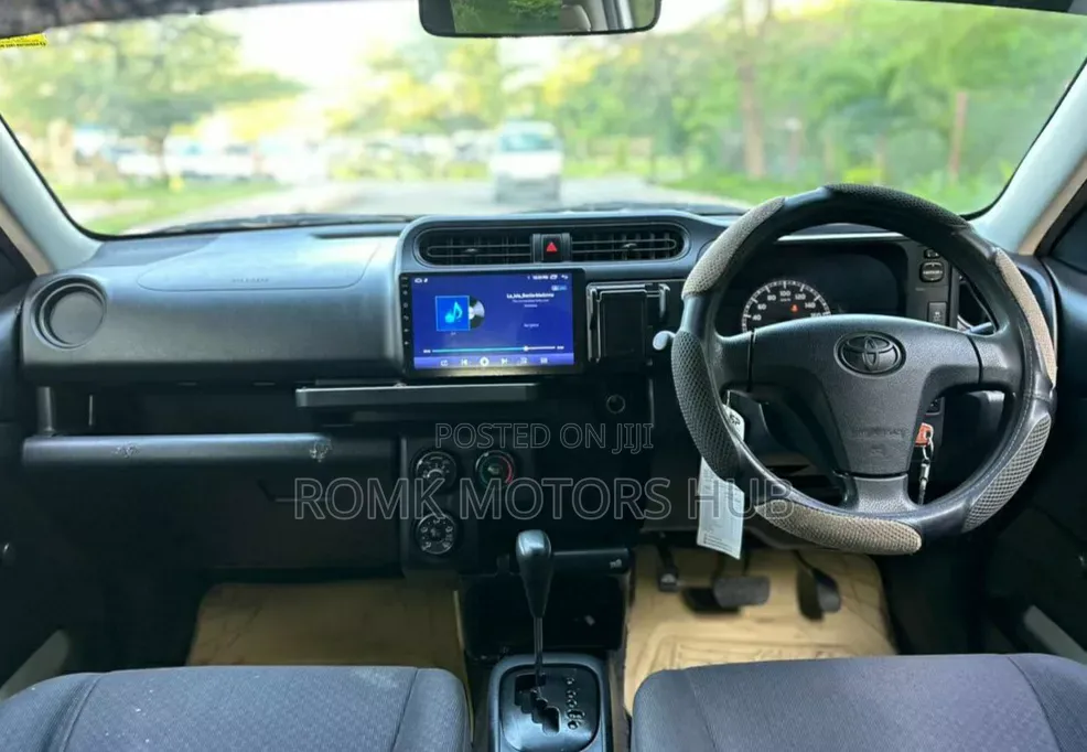 Toyota Probox 2011 White