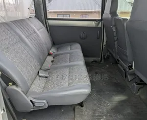 Toyota LiteAce Noah 2001 Silver