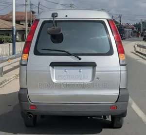 Toyota LiteAce Noah 2001 Silver