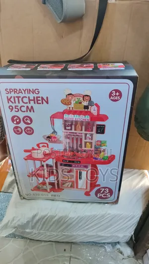 Spraying Kitchen for Kids