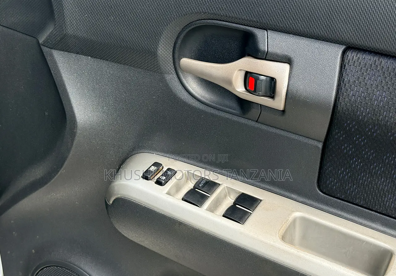 Toyota Corolla Rumion 2008 Silver