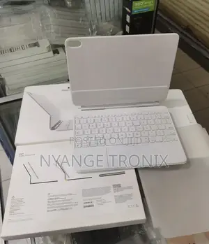 Apple Magic Keyboard 11inch Air M3 M4