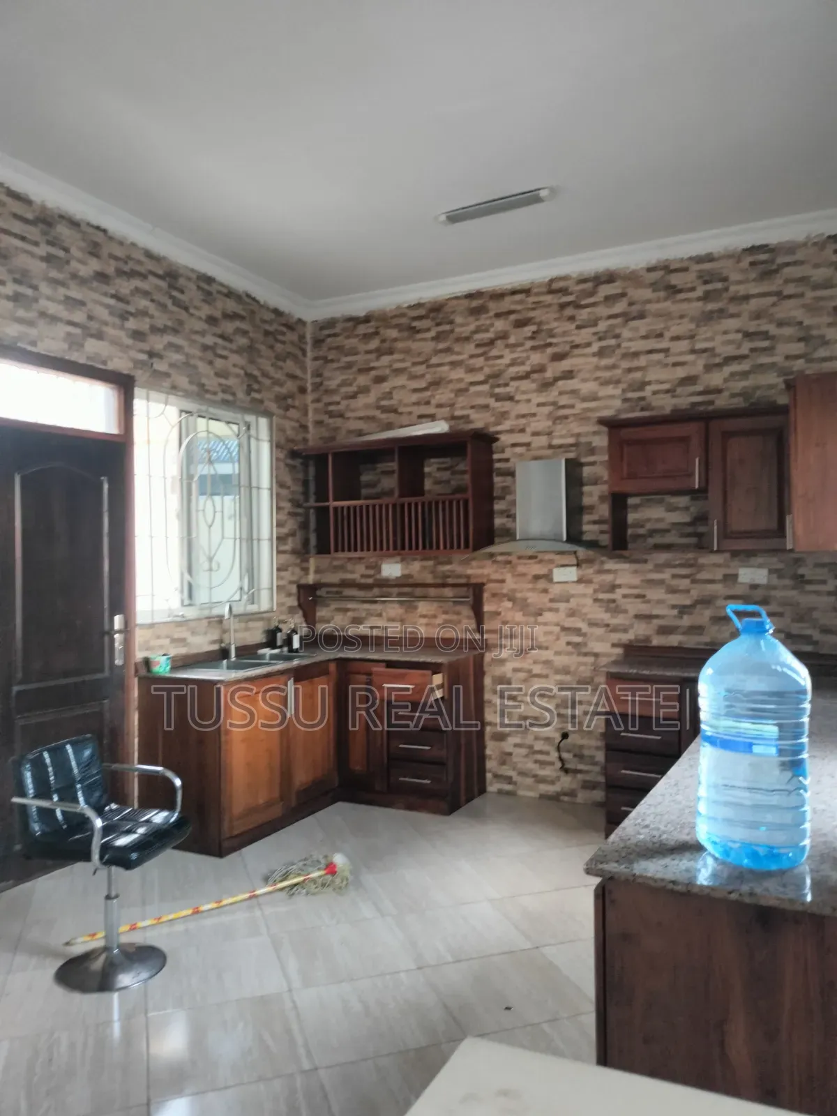 4bdrm House in Salasala Kwa Mkuu Wa, Kinondoni for rent