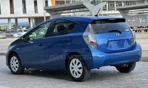 Toyota Aqua 2013 Blue