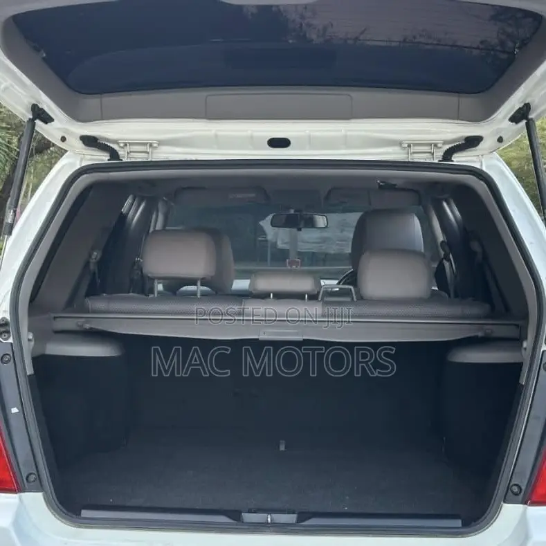 Subaru Forester 2004 White