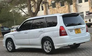 Subaru Forester 2004 White
