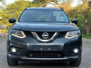 Nissan X-Trail 2.0 Petrol AWD 2016 Gray