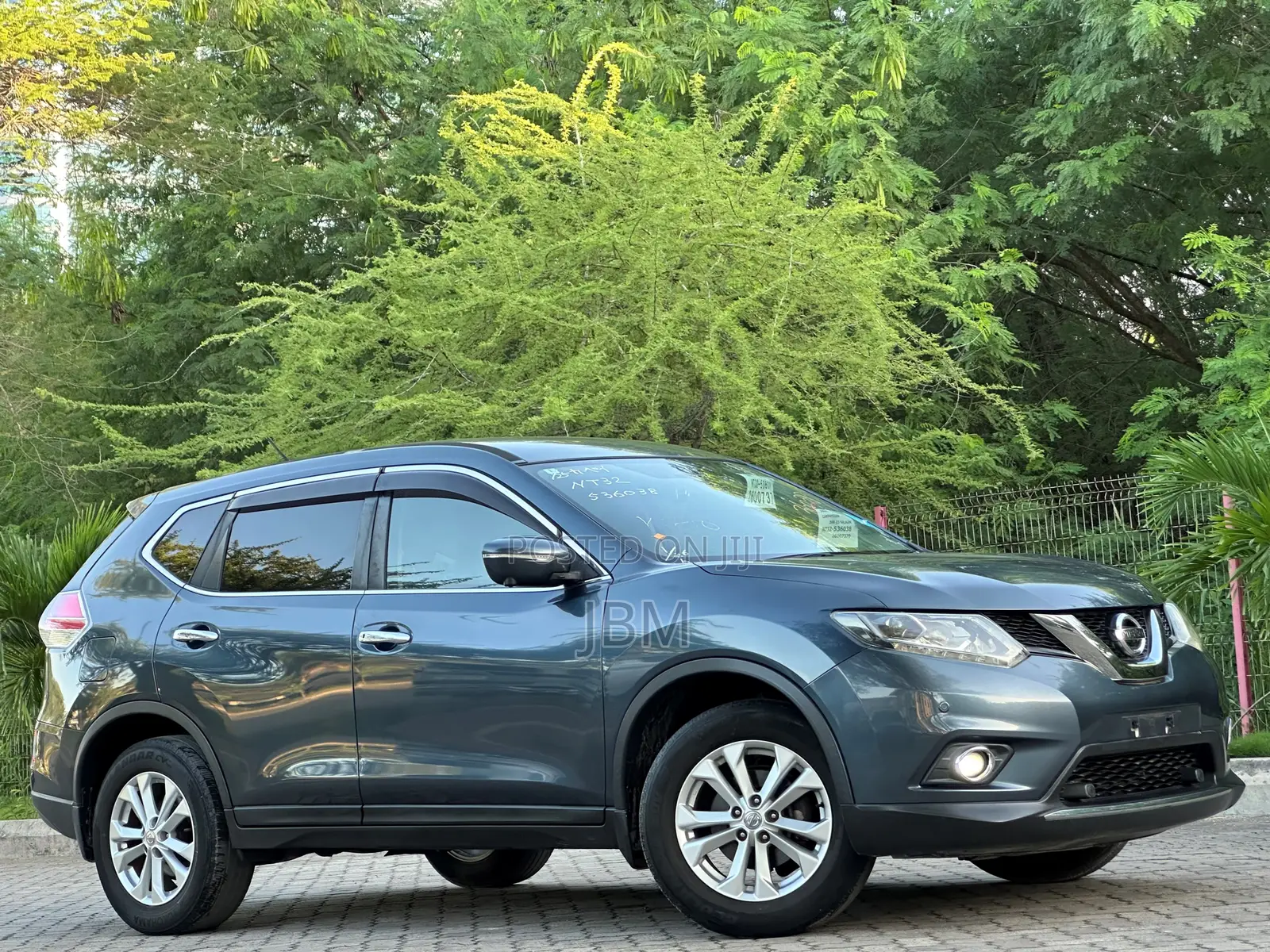 Nissan X-Trail 2.0 Petrol AWD 2016 Gray